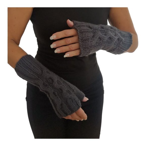 Grey Seamless Knitted Fingerless Texting Gloves Unisex Gift Handmade in Canada - Picture 6 of 8